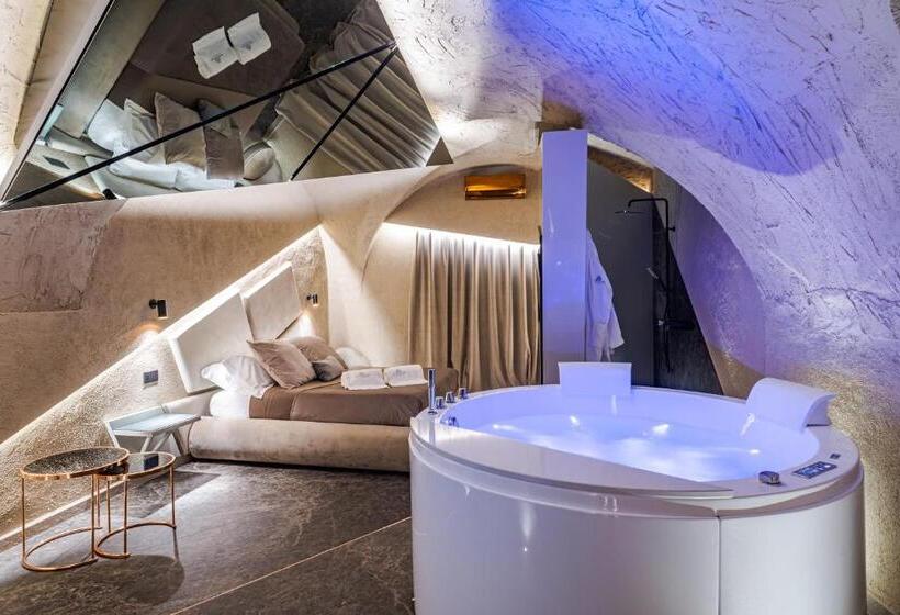 پانسیون Le Suites Del Duomo Luxury