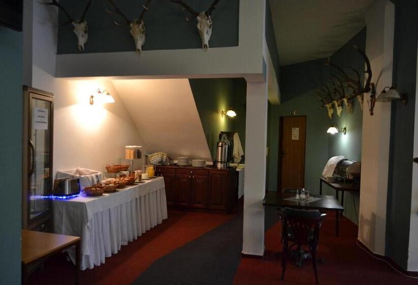 فندق černý Orel žatec