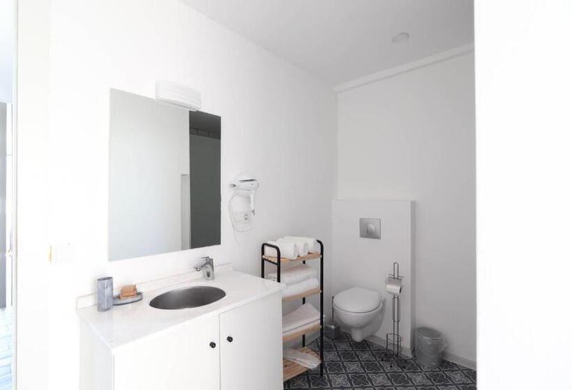 فندق La Brezza Suite &