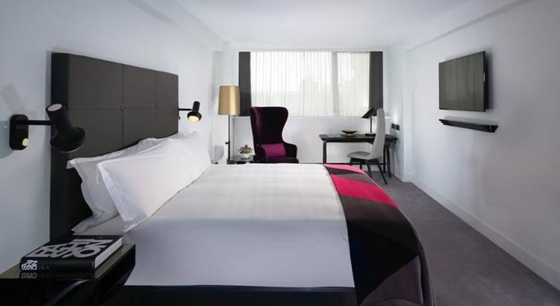 هتل Sea Containers London