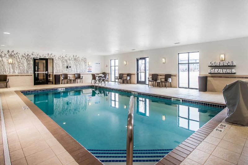 فندق Sleep Inn & Suites Devils Lake