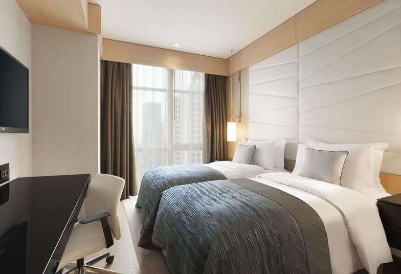 Wyndham Grand Istanbul Levent Hotel & Conference Center