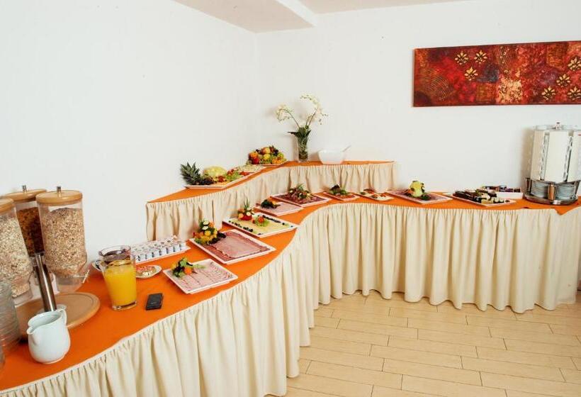 Strandhotel Faak