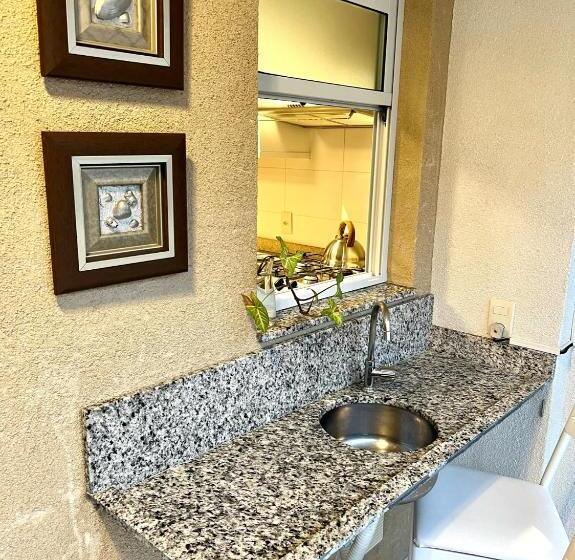 Apto Completo 6 Pessoas 100m Da Praia Dos Ingleses