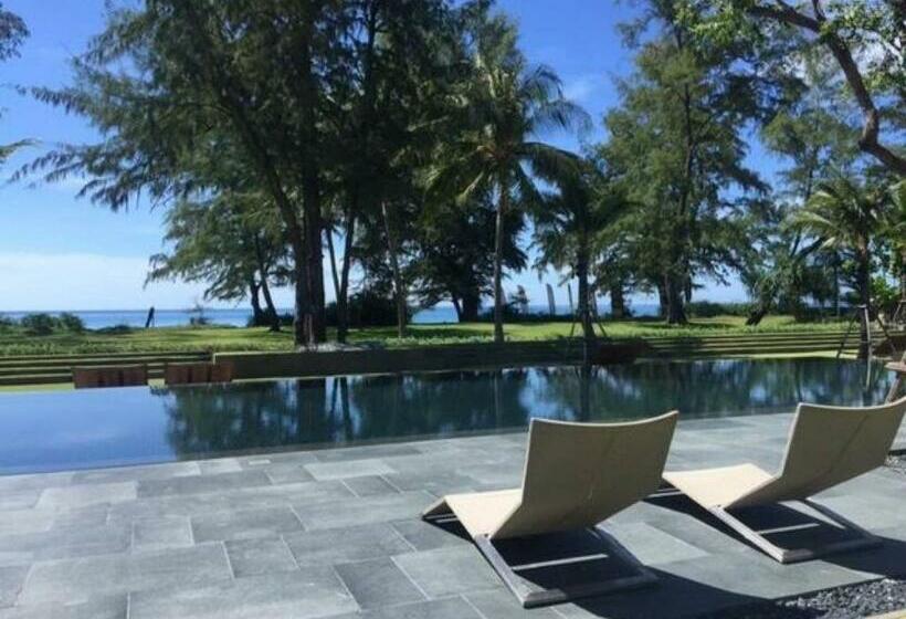 Baan Mai Khao