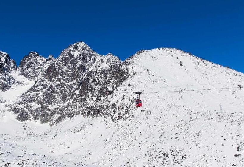 فندق Privileged Lesná   With Garden Terrace, Tatranská Lomnica 2 Km
