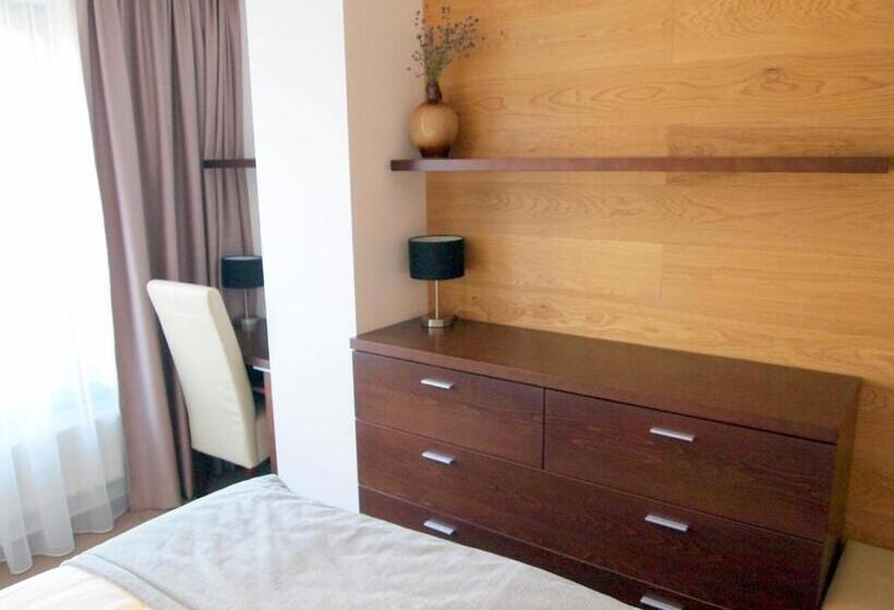 فندق Privileged Lesná   With Garden Terrace, Tatranská Lomnica 2 Km