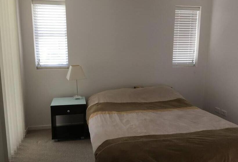 Merivale Stay In South Brisbane Two Beds Two Baths One Parking