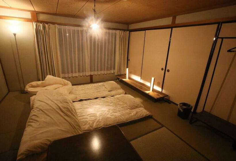 Bed and Breakfast コミュニティカフェ民泊つむぎ