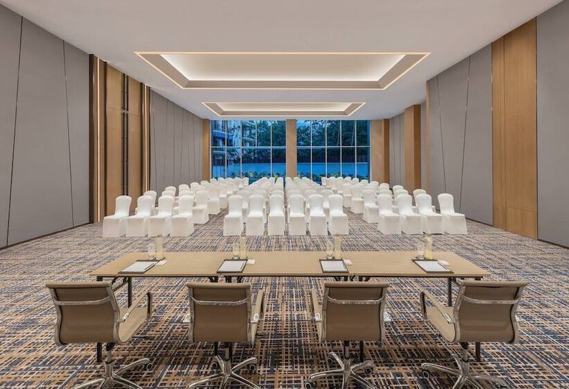 בית מלון כפרי Fairfield By Marriott Dehradun
