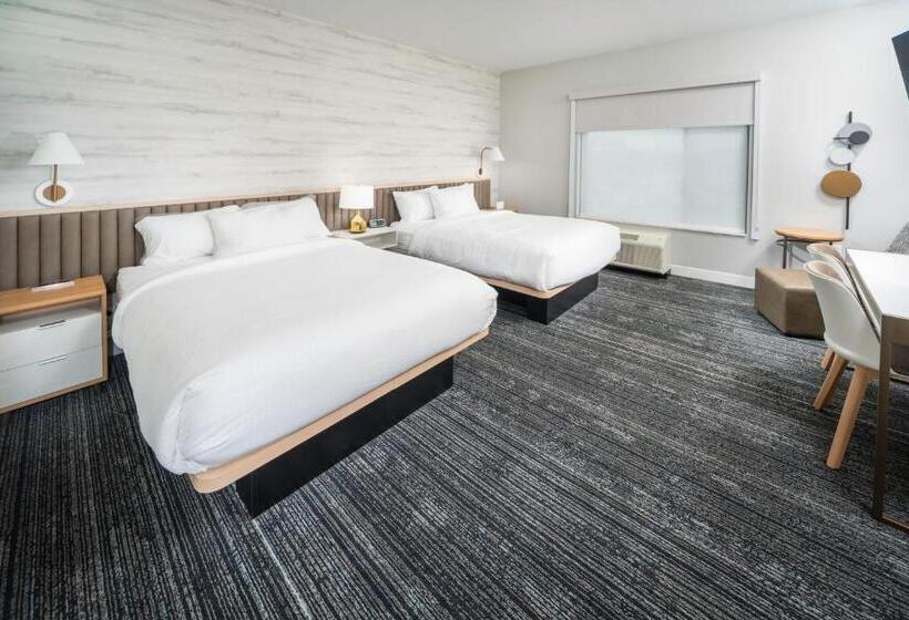 هتل Towneplace Suites By Marriott Louisville Downtown