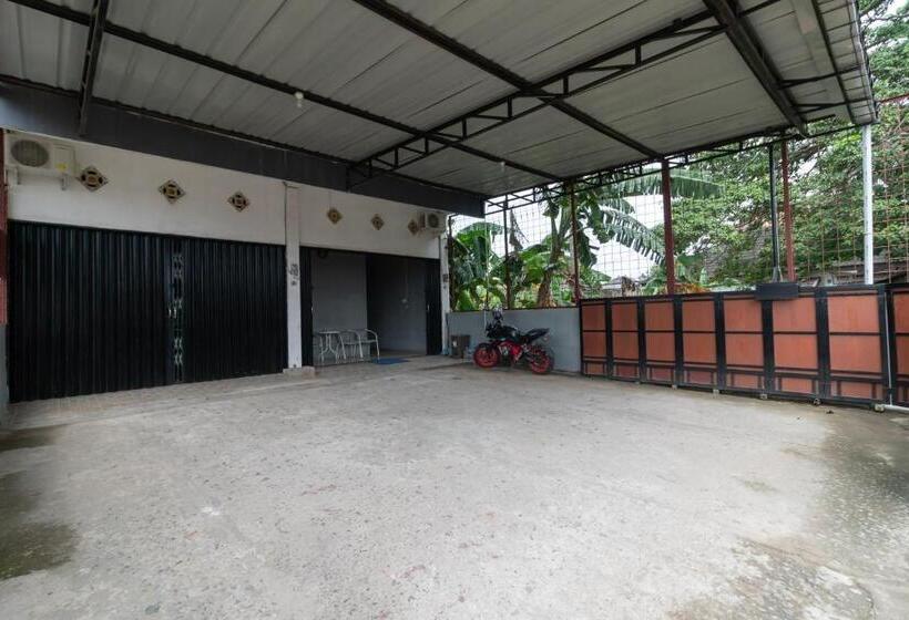酒店 Reddoorz Near Palembang Trade Center 4