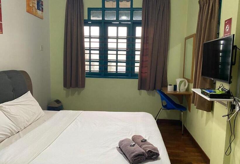 فندق Check Inn 2 Brinchang