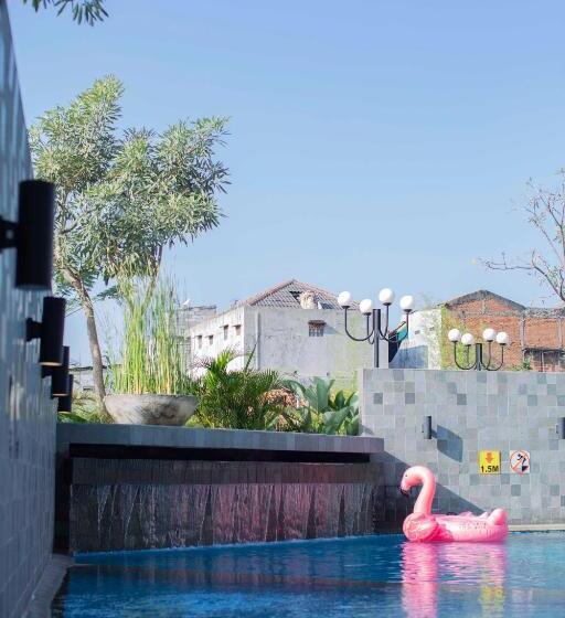 هتل The 1o1 Jakarta Airport Cbc