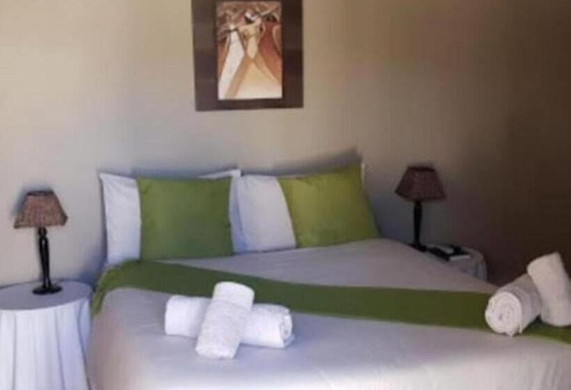 ペンション Travellers Joy Guest House