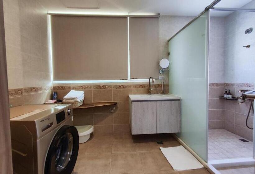 هاستل 棚棚屋室內帳篷民宿inn