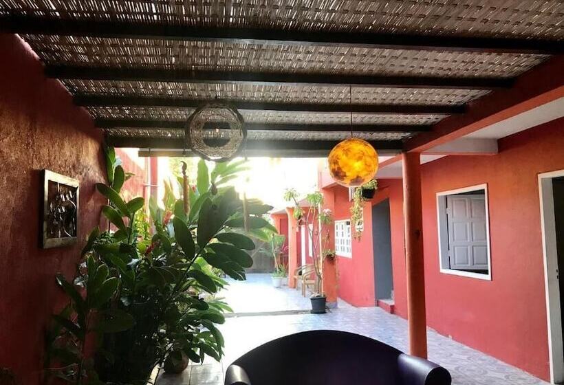 هتل Pousada Kawaii