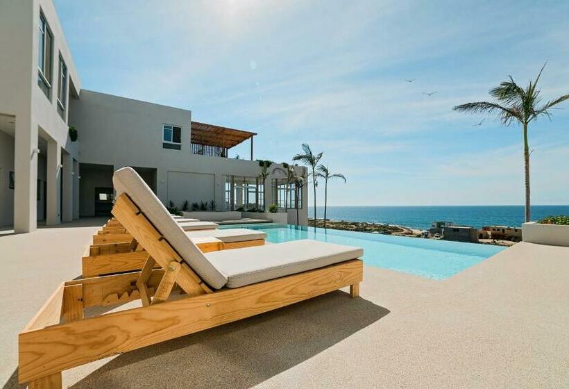 Pacific Suite