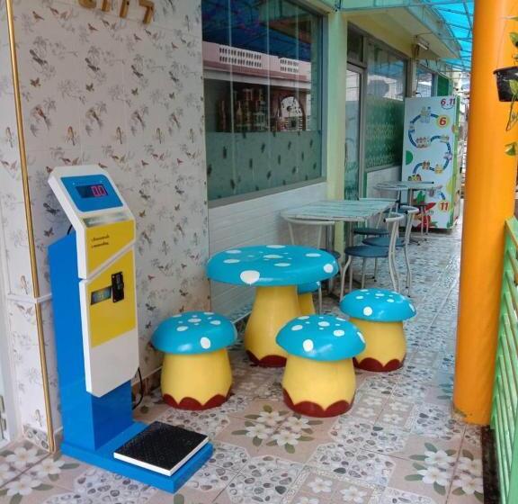 فندق Natcha Place Tu Rangsit