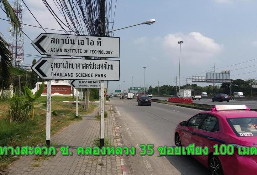 فندق Natcha Place Tu Rangsit