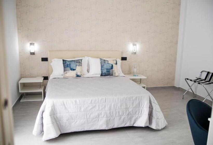 تختخواب و صبحانه Maison De Julia Pompei