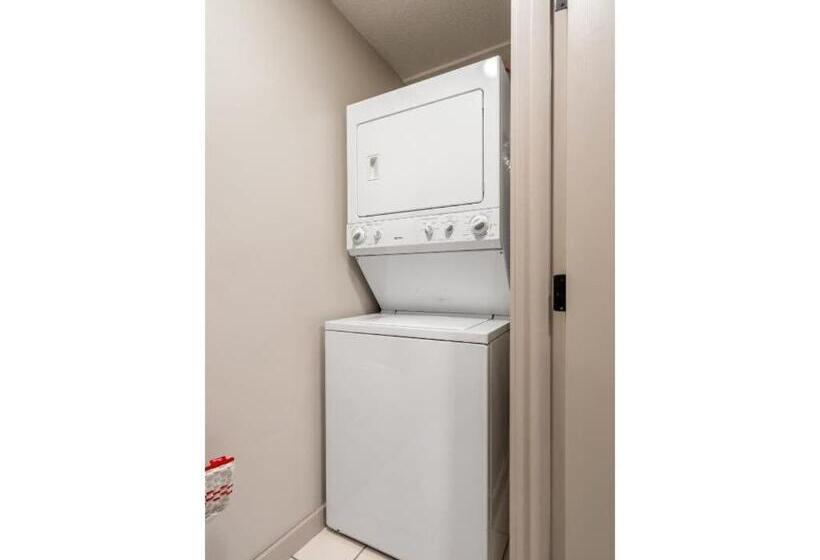 Nordic Village I Balcony & Bbq I Sleeps 17 I Tv