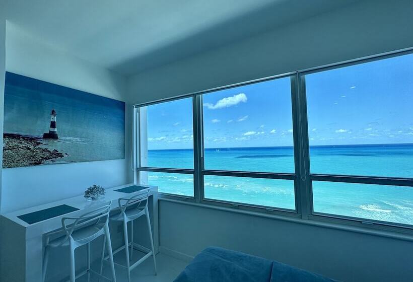 Seastays Apartments