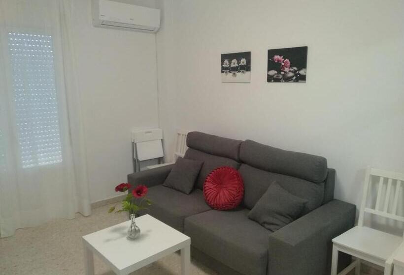 Apartamento En Avda. Quinto Centenario