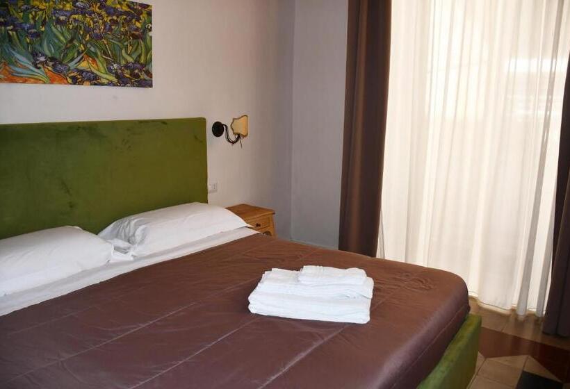 B&b Romeo Luxury Rooms