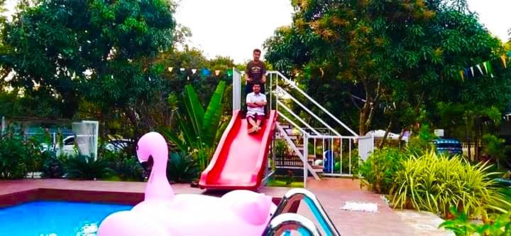 Bed and Breakfast บ้านอบอุ่น By The Mountain Ozoneบ้านโอโซนขุนเขาแก่งกระจาน