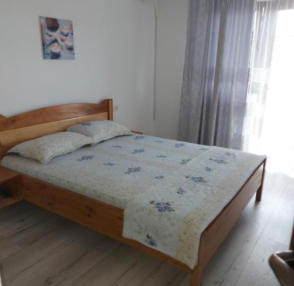 پانسیون Casa Dalys