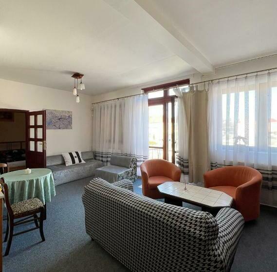2 Izbový Apartmán Kajka V Penzion Trstená