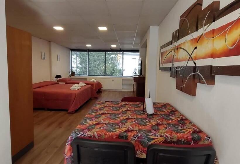 Complejo Claret, Departamentos A Metros De Sanatorio Allende Y Hospital Privado Cerro