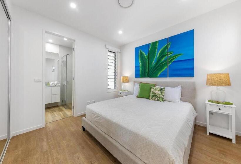 Waves Beach House