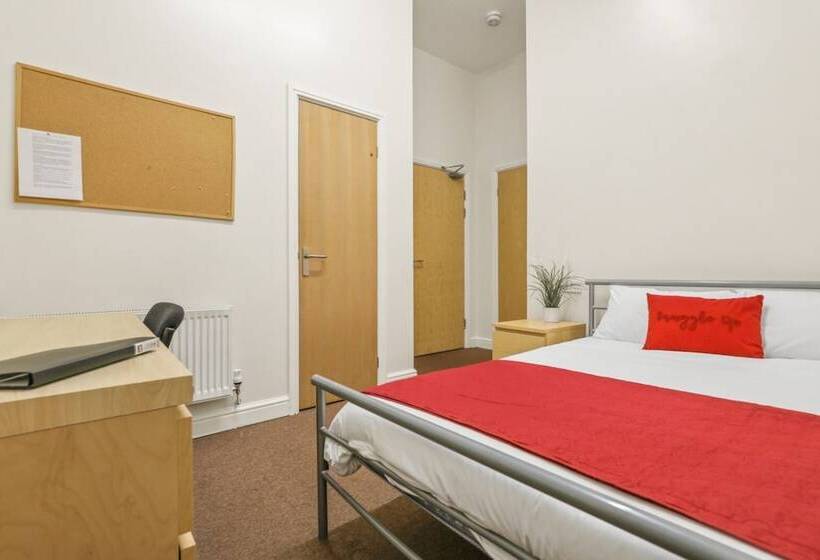 هاستل Sangha Halls