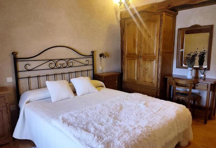 Casa Pinines