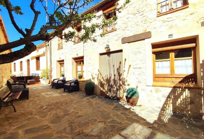 Casa Pinines