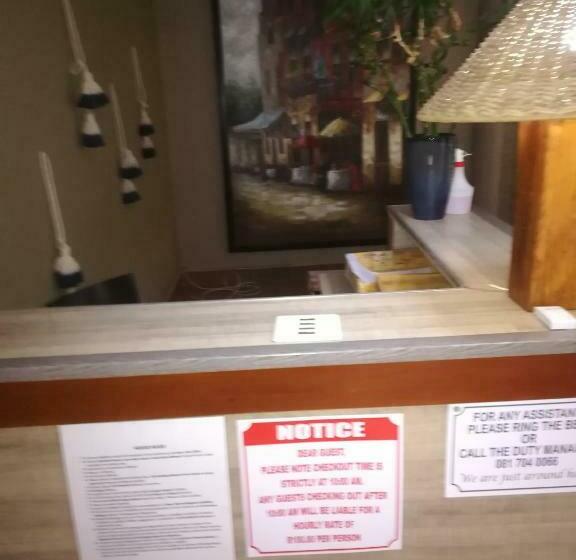 Пансион Harties Lake House 10 Sleeper Hartbeespoort Dam