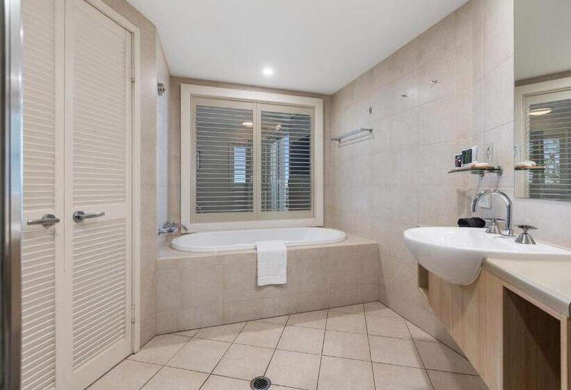 渡假胜地  Salt   2brm Apartment With Spa Bath And Ocean Views