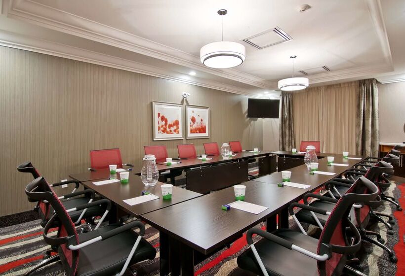 ホテル Hampton Inn & Suites By Hilton Toronto Markham