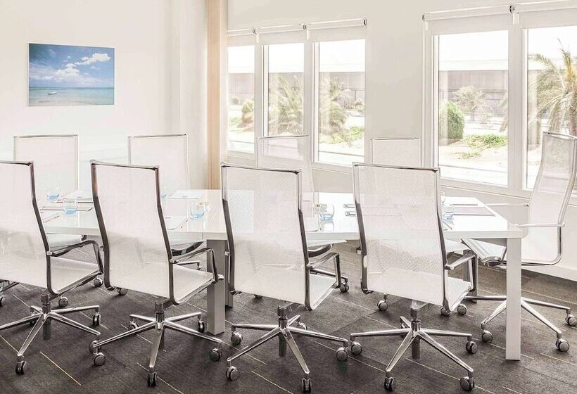 هتل Ibis Yanbu