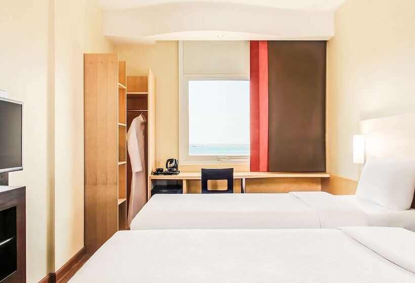 هتل Ibis Yanbu