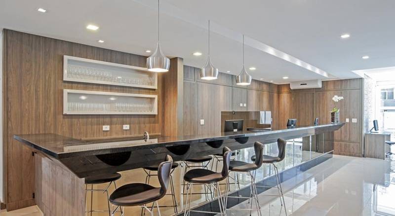 בית מלון כפרי Slim Curitiba Av Das Torres