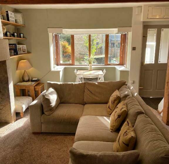 Calderside Cottage