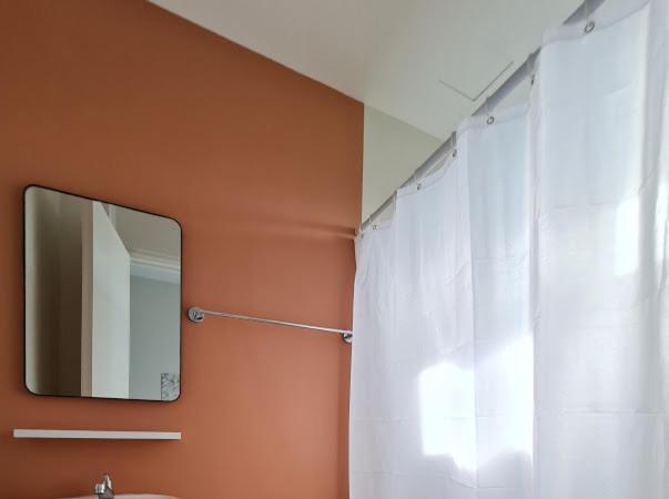 Lovely 2  Br Condo