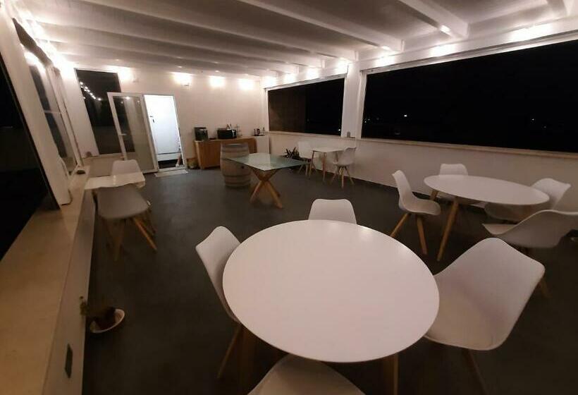 تختخواب و صبحانه Ponente & Maestro Rooms