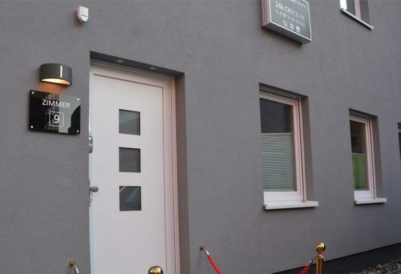 H&h Studio Apartments Im Zentrum Jedes Apartment Mit Küchenzeilen 24h Check In