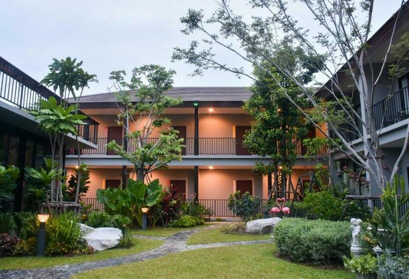 هتل Jingle Jungle Resort Khaoyai