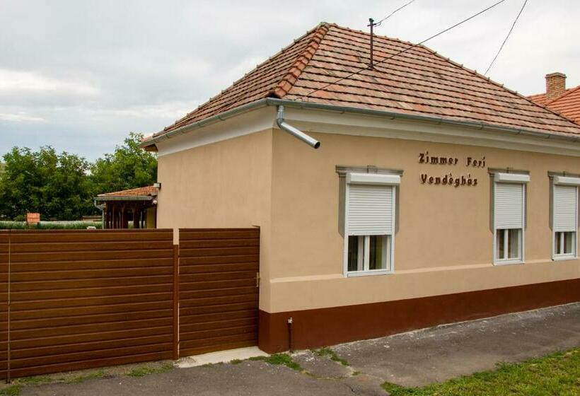 Пансион Zimmer Feri Vendégház