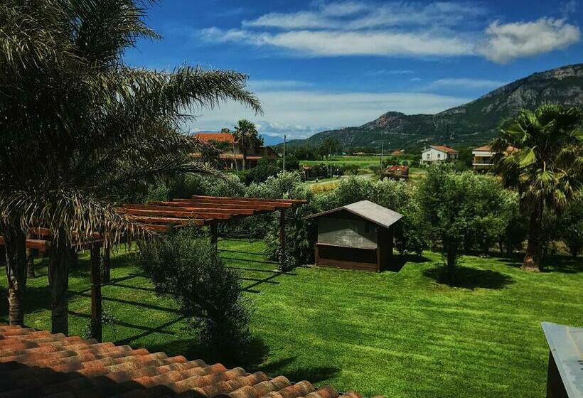 تختخواب و صبحانه Agriturismo Le Tre Stelle